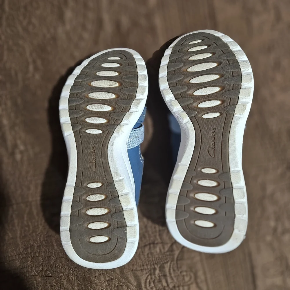 Pre-owned Clarks Blue and White Sandals 8.5M - Picture 5 of 5